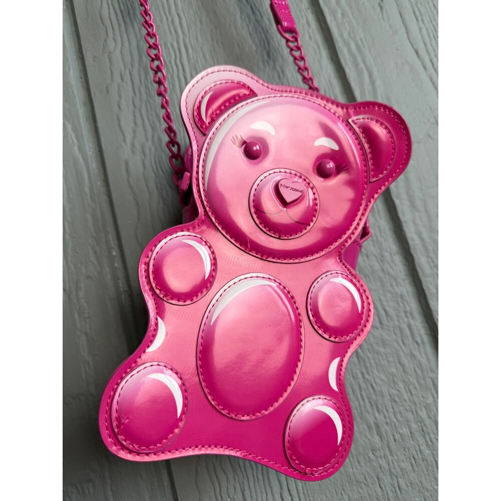 Betsey Johnson Kitsch Bear Necessity Gummy Bear Crossbody - Picture 2 of 7